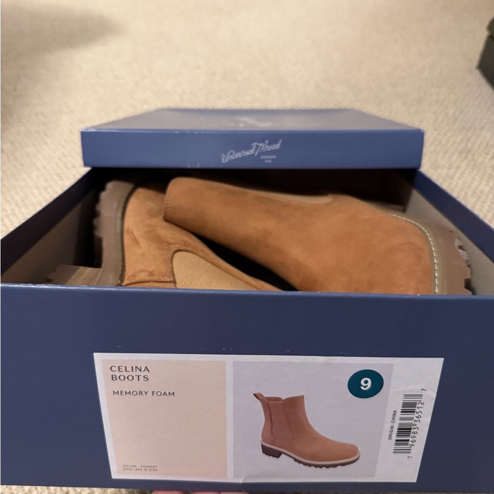 Universal Thread Tan Ankle Boots